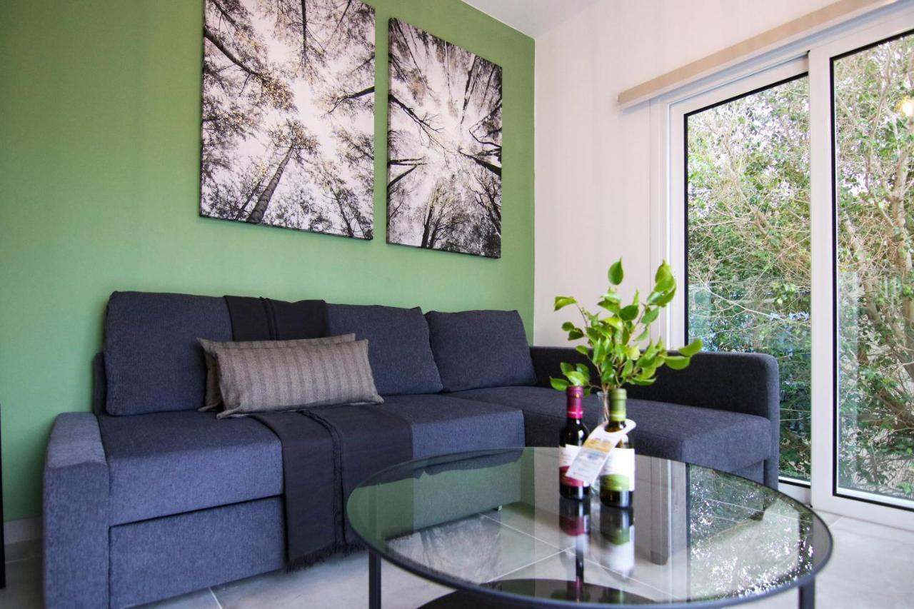 Appartement Phaedrus Living: Seaside Modern Flat Limnaria 123 à Paphos Extérieur photo