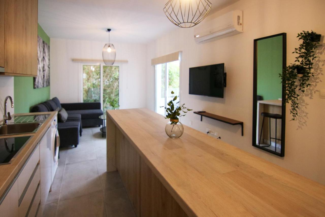 Appartement Phaedrus Living: Seaside Modern Flat Limnaria 123 à Paphos Extérieur photo